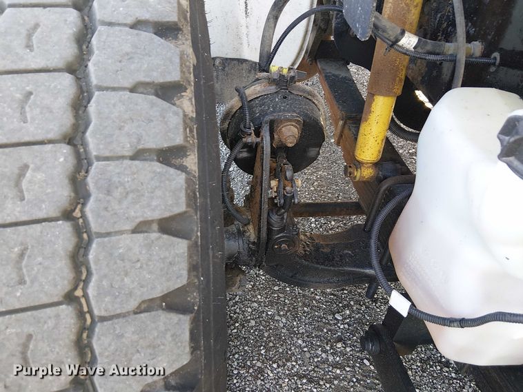 image for item EG1672 2012 Freightliner Business Class M2 crane truck