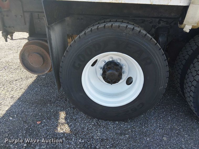 image for item EG1672 2012 Freightliner Business Class M2 crane truck