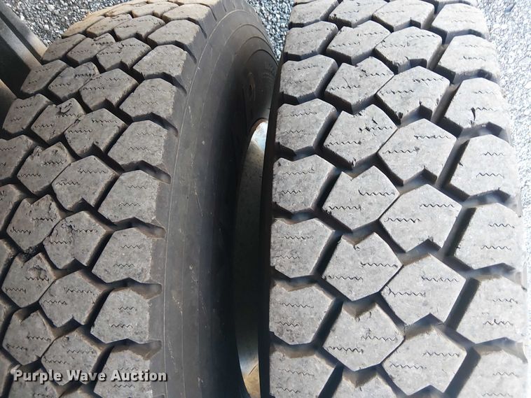 image for item EG1672 2012 Freightliner Business Class M2 crane truck