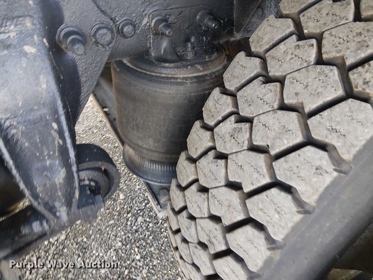 image for item EG1672 2012 Freightliner Business Class M2 crane truck