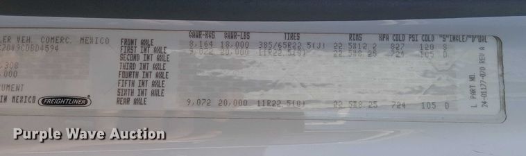 image for item EG1672 2012 Freightliner Business Class M2 crane truck