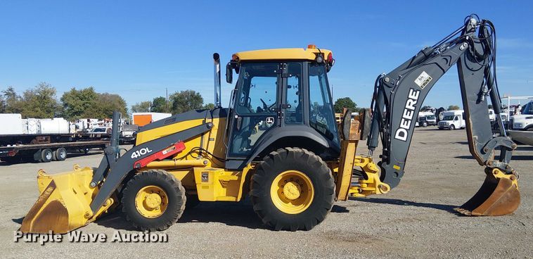 image for item EG1673 2017 John Deere 410L backhoe