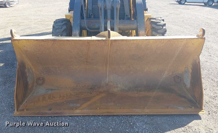 image for item EG1673 2017 John Deere 410L backhoe