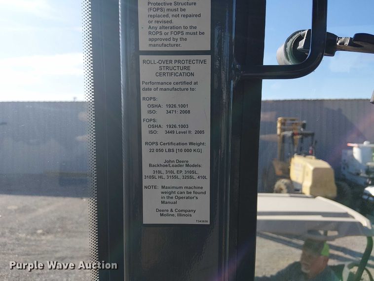 image for item EG1673 2017 John Deere 410L backhoe