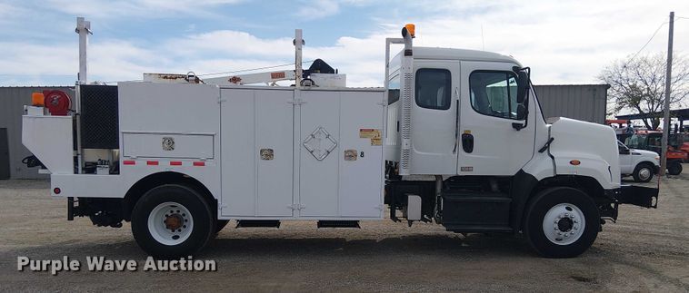 image for item EG1682 2014 Freightliner 108SD utility / service truck