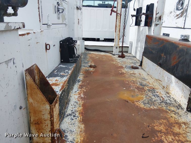 image for item EG1682 2014 Freightliner 108SD utility / service truck