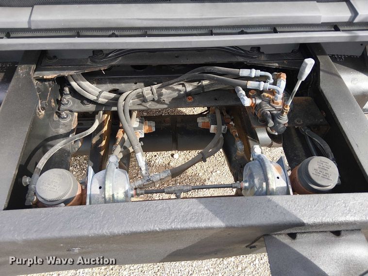 image for item EG1682 2014 Freightliner 108SD utility / service truck