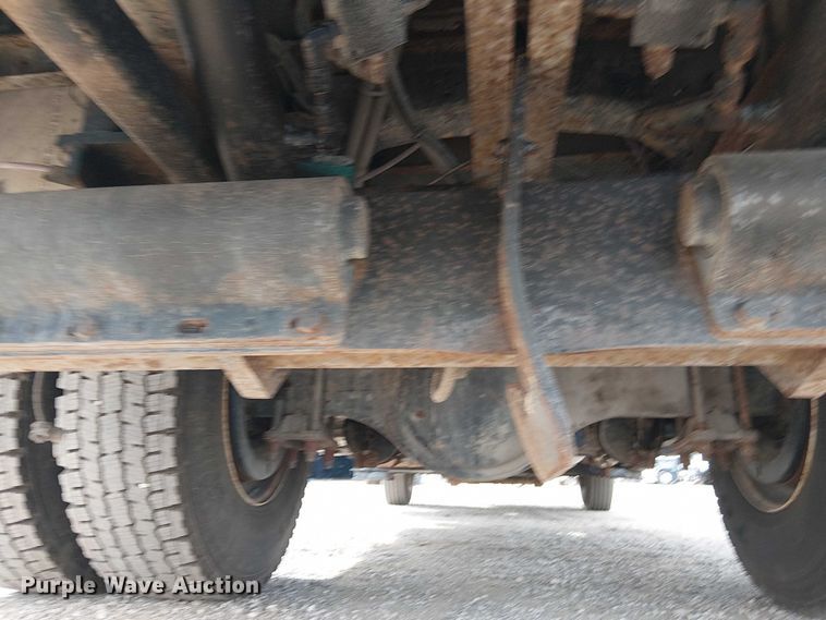 image for item EG1682 2014 Freightliner 108SD utility / service truck