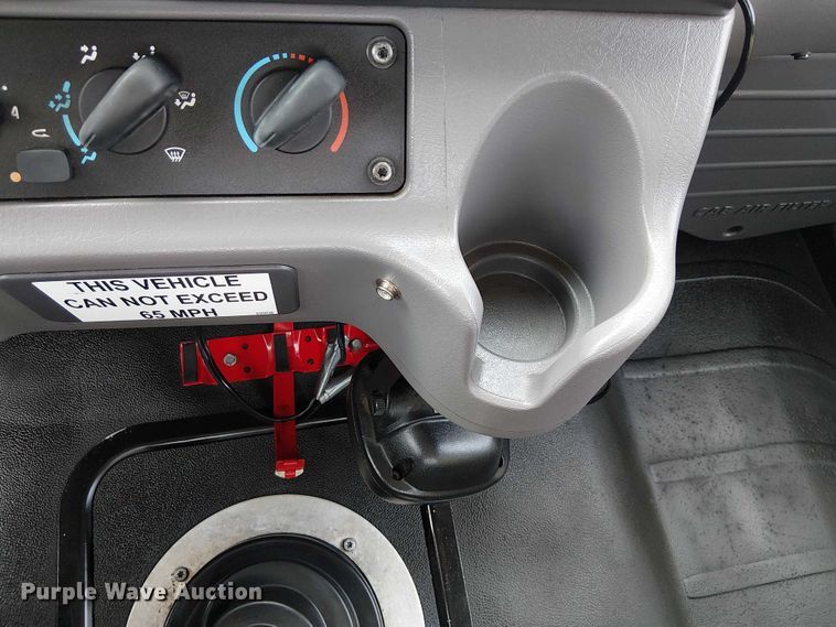 image for item EG1682 2014 Freightliner 108SD utility / service truck