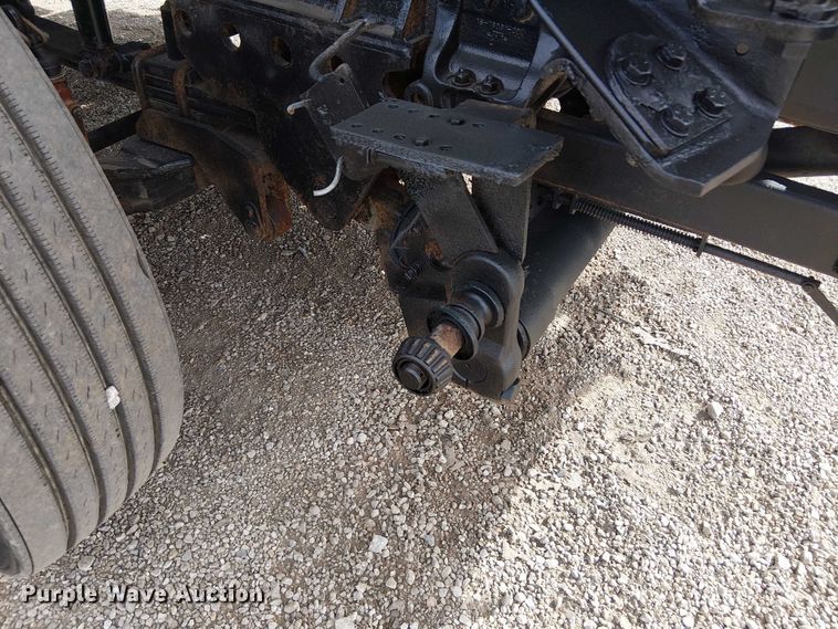 image for item EG1682 2014 Freightliner 108SD utility / service truck