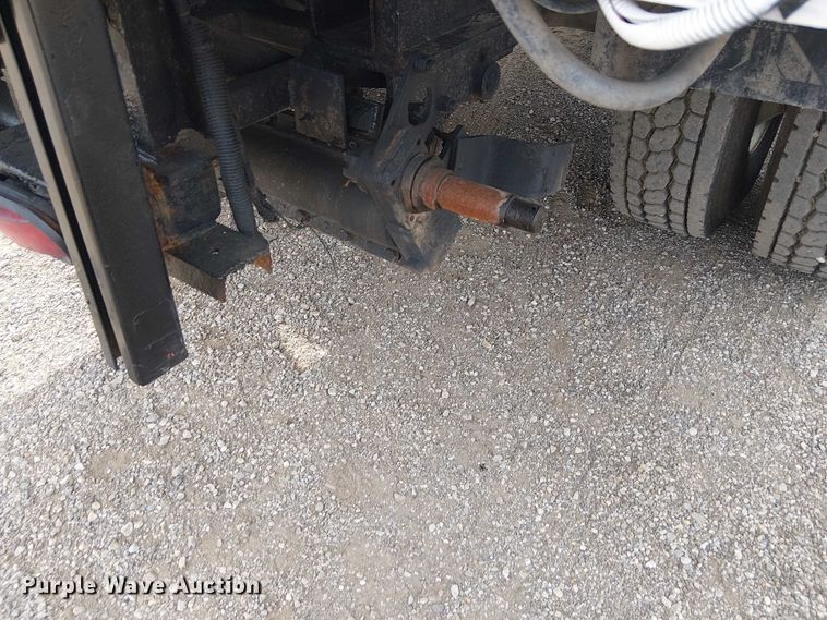 image for item EG1682 2014 Freightliner 108SD utility / service truck