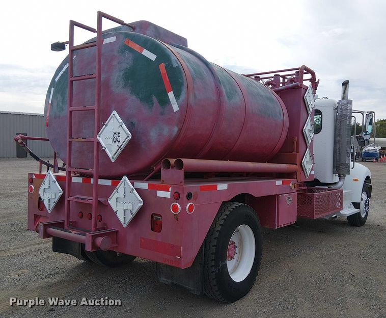 image for item EG1683 2013 Peterbilt 337  oilfield acidizing pump truck