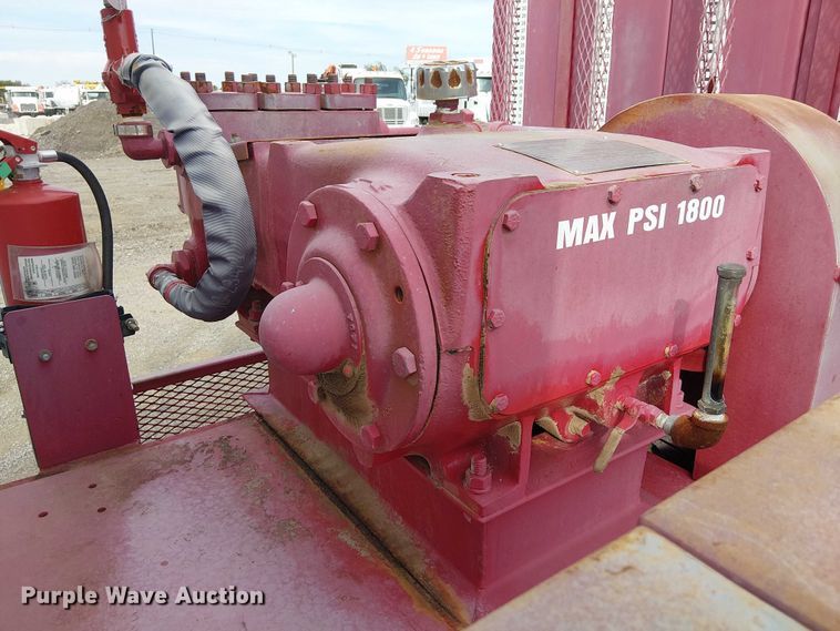 image for item EG1683 2013 Peterbilt 337  oilfield acidizing pump truck