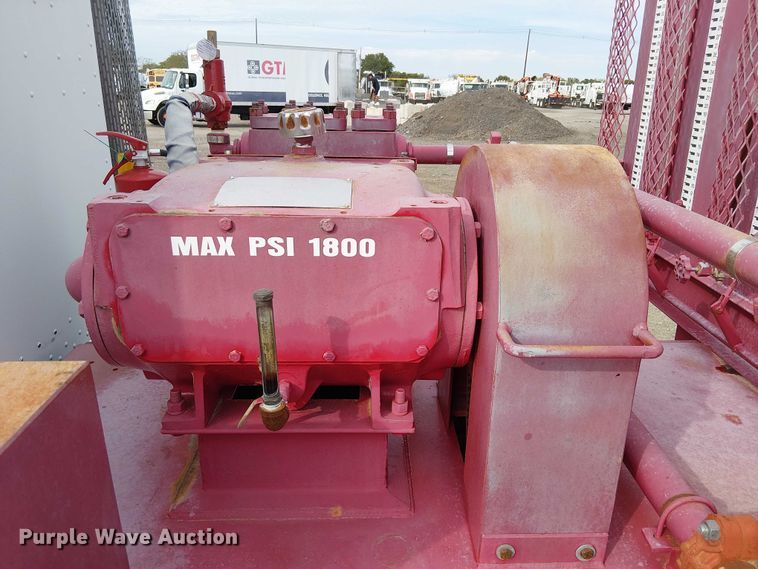 image for item EG1683 2013 Peterbilt 337  oilfield acidizing pump truck