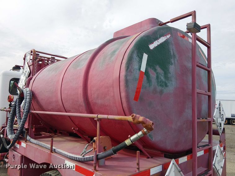 image for item EG1683 2013 Peterbilt 337  oilfield acidizing pump truck