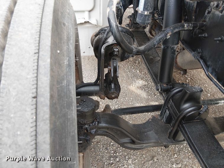 image for item EG1683 2013 Peterbilt 337  oilfield acidizing pump truck