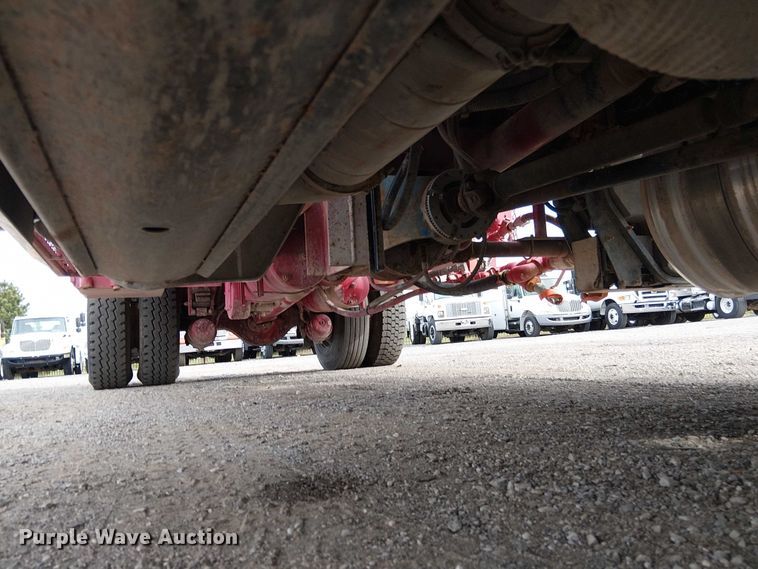 image for item EG1683 2013 Peterbilt 337  oilfield acidizing pump truck