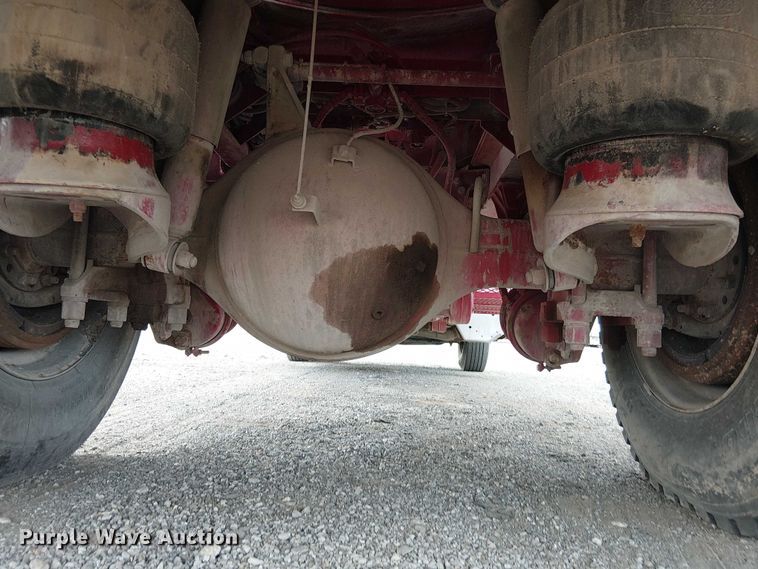 image for item EG1683 2013 Peterbilt 337  oilfield acidizing pump truck