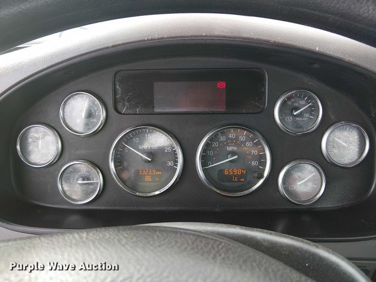 image for item EG1683 2013 Peterbilt 337  oilfield acidizing pump truck