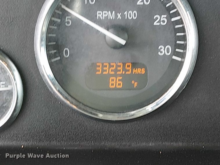 image for item EG1683 2013 Peterbilt 337  oilfield acidizing pump truck