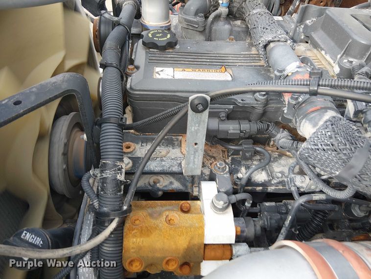 image for item EG1683 2013 Peterbilt 337  oilfield acidizing pump truck