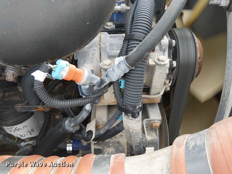 image for item EG1683 2013 Peterbilt 337  oilfield acidizing pump truck