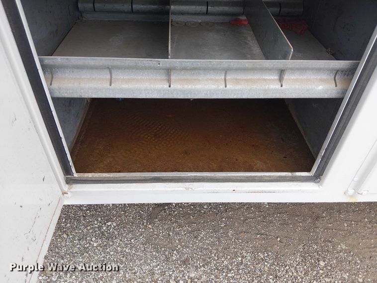 image for item EG1687 2004 Sterling Acterra bucket truck