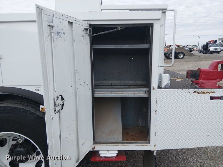 image for item EG1687 2004 Sterling Acterra bucket truck