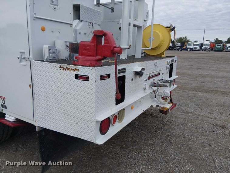 image for item EG1687 2004 Sterling Acterra bucket truck