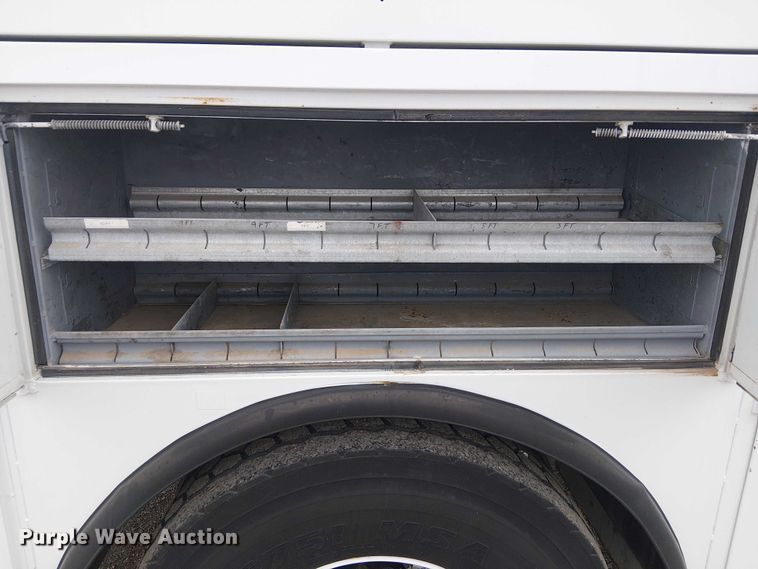 image for item EG1687 2004 Sterling Acterra bucket truck