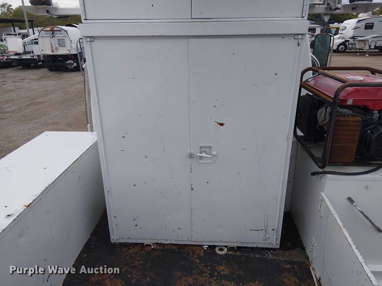 image for item EG1687 2004 Sterling Acterra bucket truck