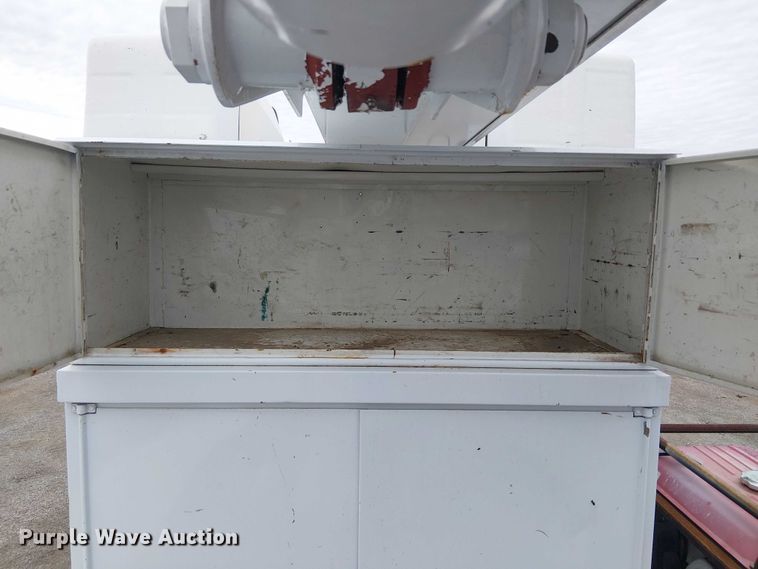 image for item EG1687 2004 Sterling Acterra bucket truck