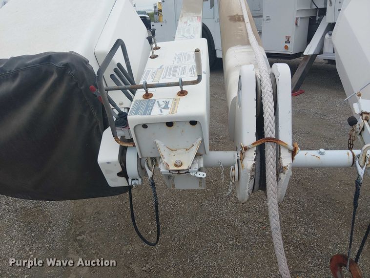 image for item EG1687 2004 Sterling Acterra bucket truck