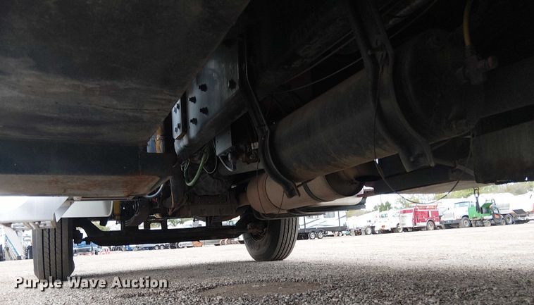 image for item EG1687 2004 Sterling Acterra bucket truck