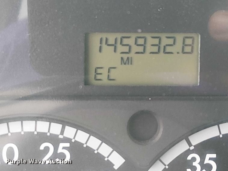 image for item EG1687 2004 Sterling Acterra bucket truck