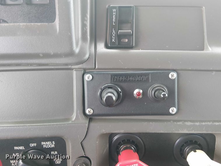 image for item EG1687 2004 Sterling Acterra bucket truck