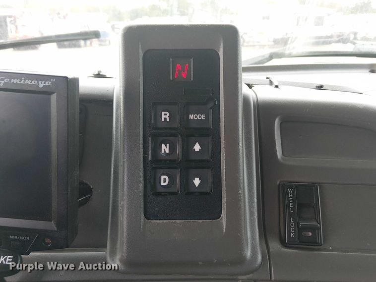 image for item EG1687 2004 Sterling Acterra bucket truck