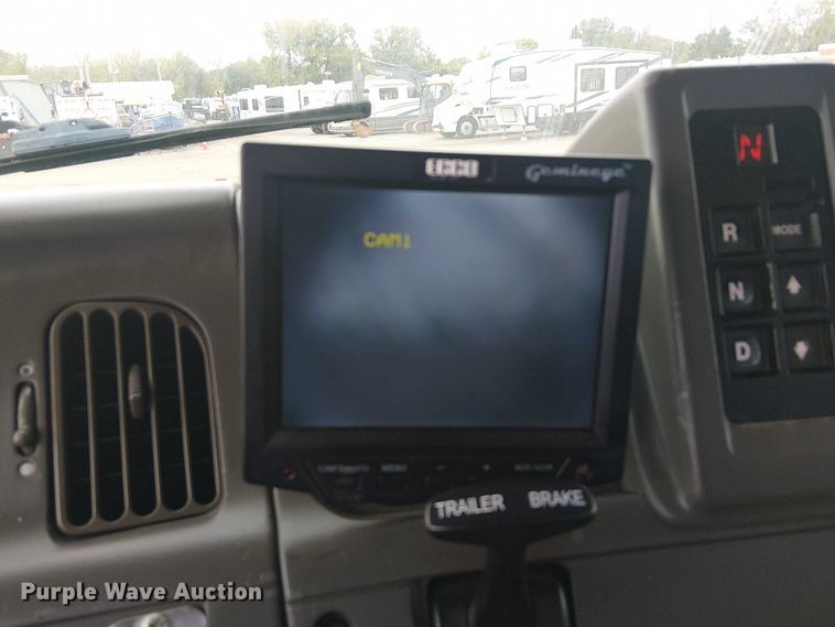 image for item EG1687 2004 Sterling Acterra bucket truck