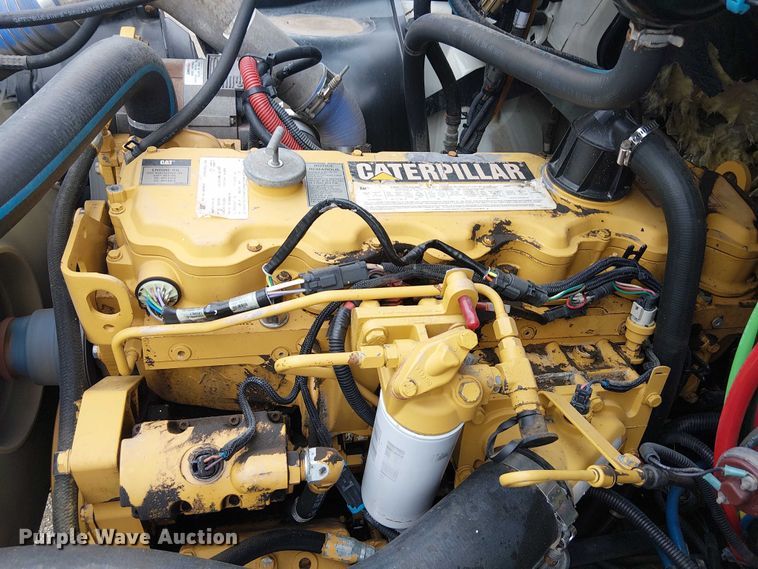 image for item EG1687 2004 Sterling Acterra bucket truck