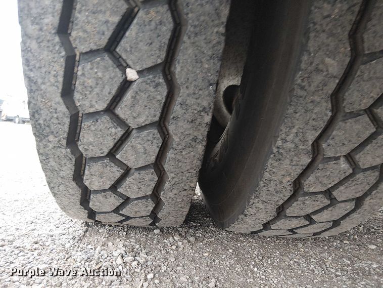 image for item EG1687 2004 Sterling Acterra bucket truck