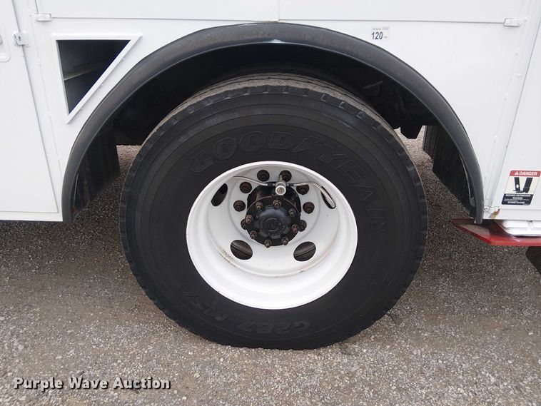 image for item EG1687 2004 Sterling Acterra bucket truck