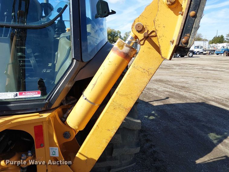 image for item EG1696 2010 Case 590 Super M backhoe