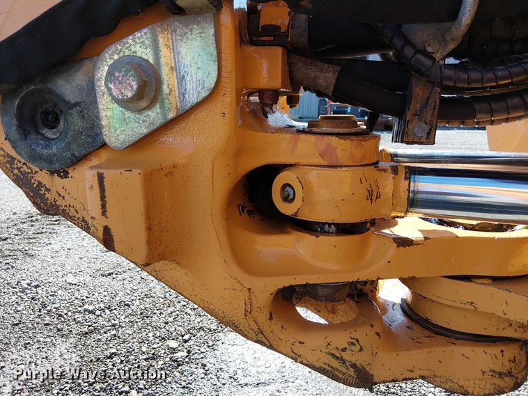 image for item EG1696 2010 Case 590 Super M backhoe