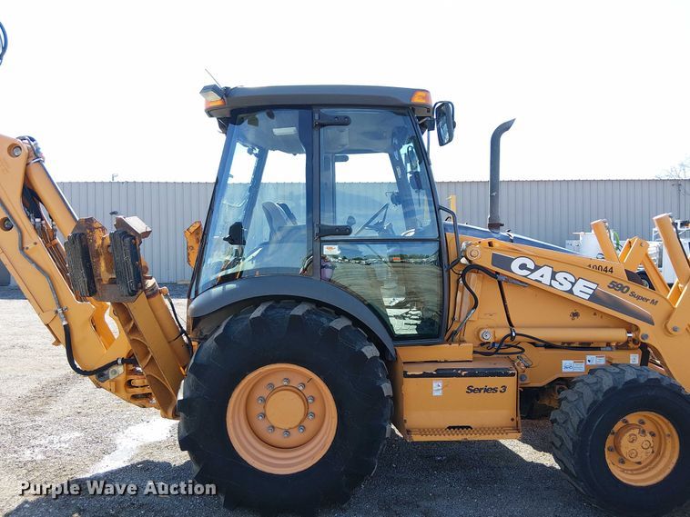 image for item EG1696 2010 Case 590 Super M backhoe