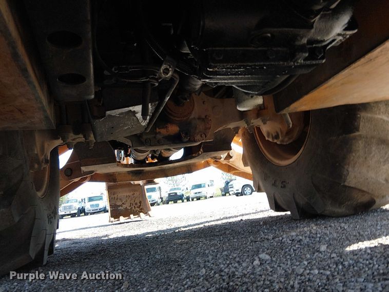 image for item EG1696 2010 Case 590 Super M backhoe