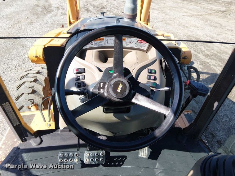 image for item EG1696 2010 Case 590 Super M backhoe