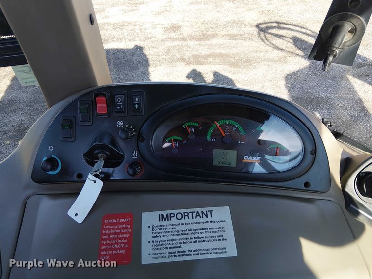 image for item EG1696 2010 Case 590 Super M backhoe