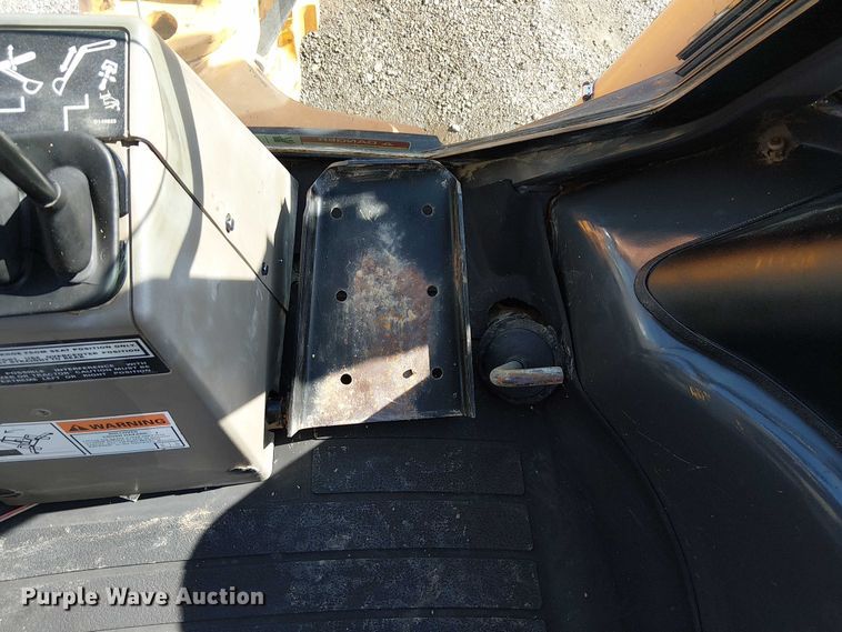 image for item EG1696 2010 Case 590 Super M backhoe