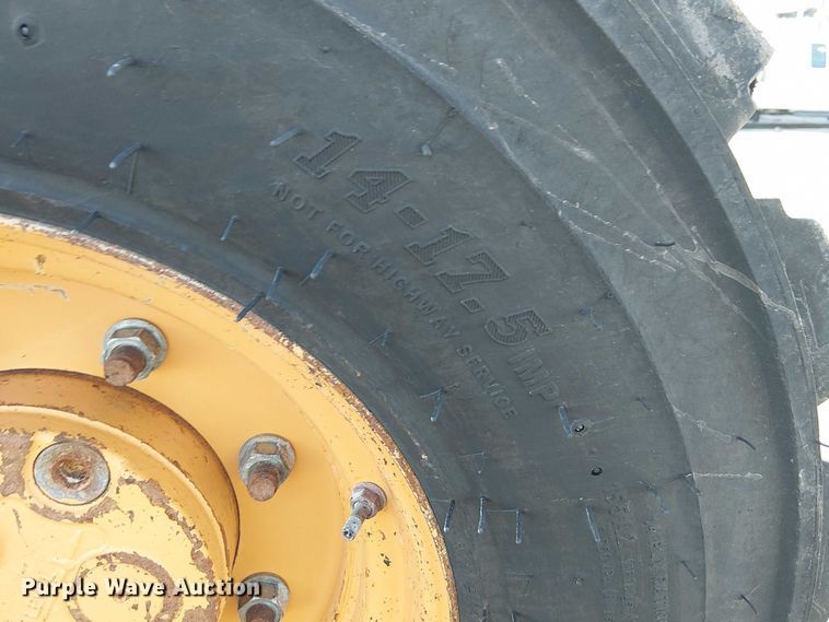 image for item EG1696 2010 Case 590 Super M backhoe