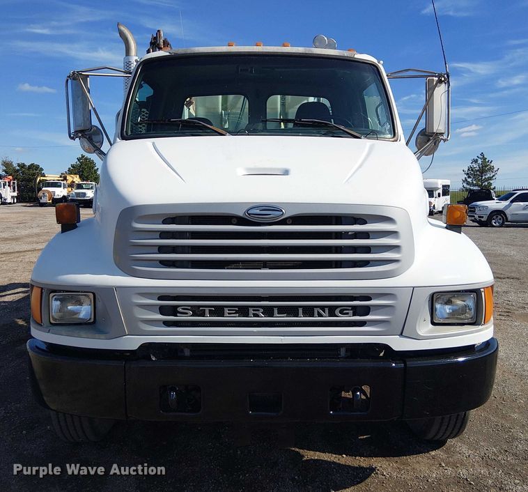 image for item EG1698 2007 Sterling  Acterra utility / service truck